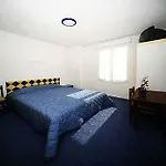 Hotel Le Lys Juan-les-Pins
