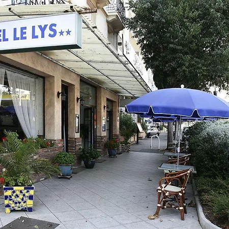 Le Lys Готель 2*