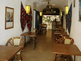 Le Lys Жюан-ле-Пен