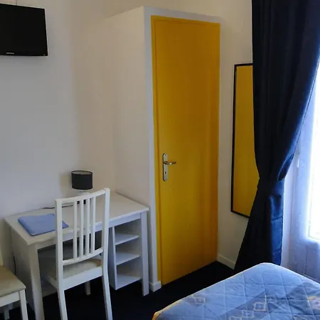 Le Lys Готель 2*