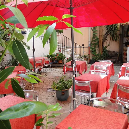 Le Lys Жюан-ле-Пен