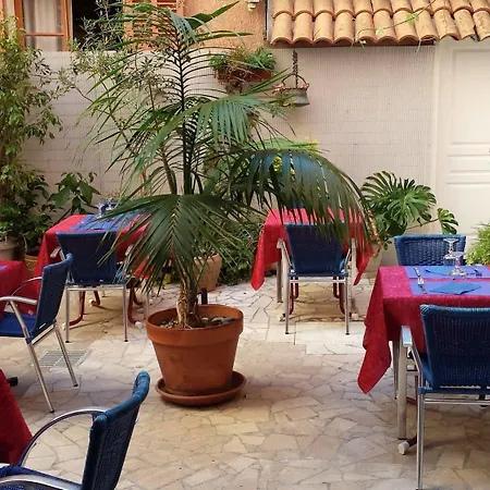 Le Lys Жюан-ле-Пен